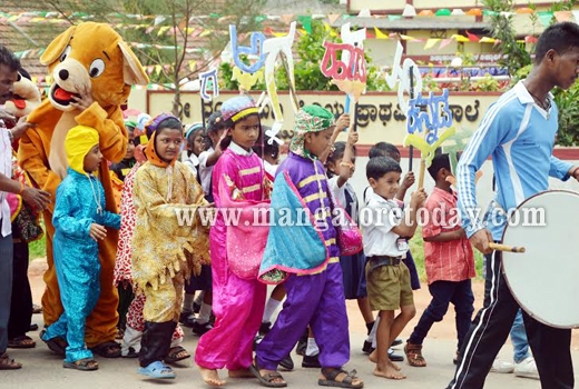 Traditional celebration welcomes school students 1